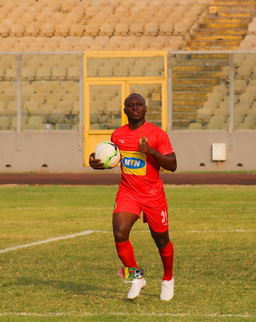 Ghanaian Footballers with University Degree