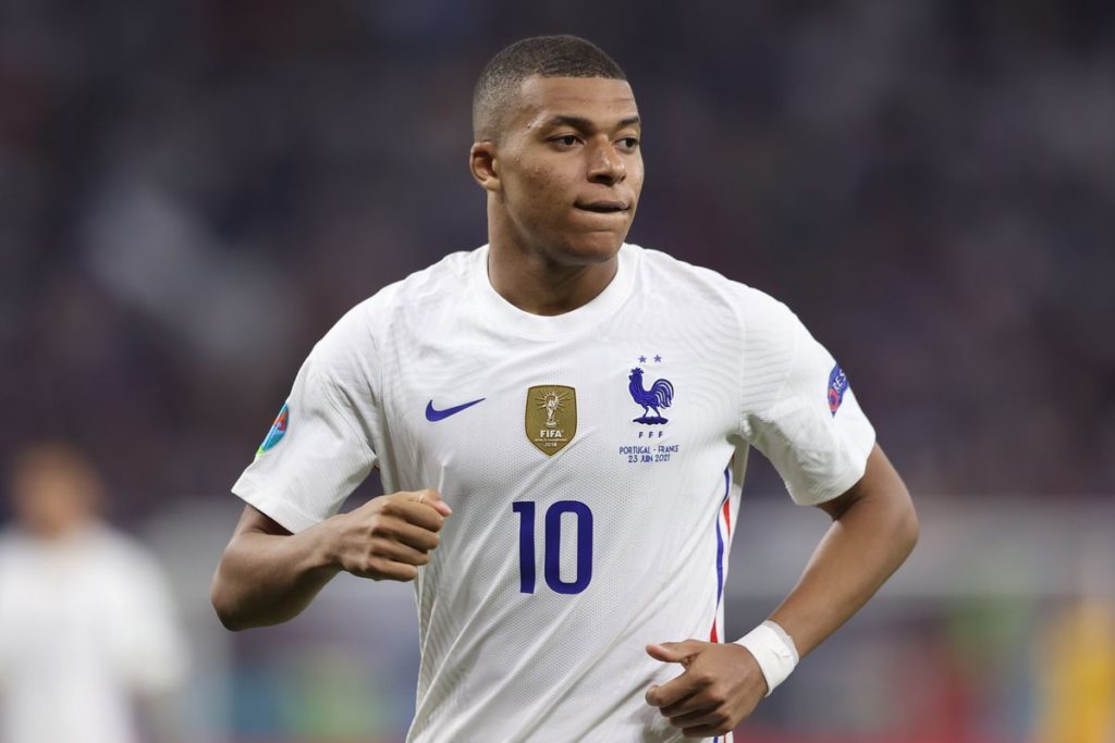 Kylian Mbappe Salary 2022 : Net Worth & Endorsements