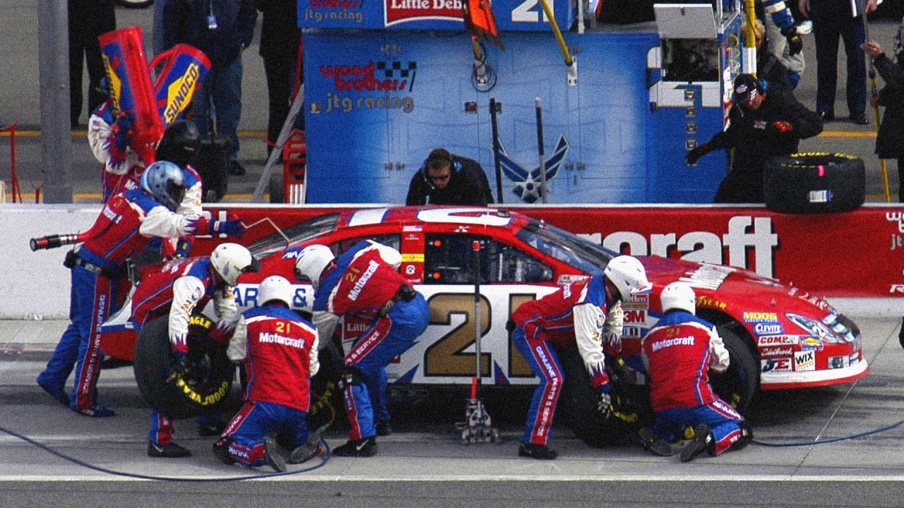 NASCAR Pit Crew Member Salary 2024