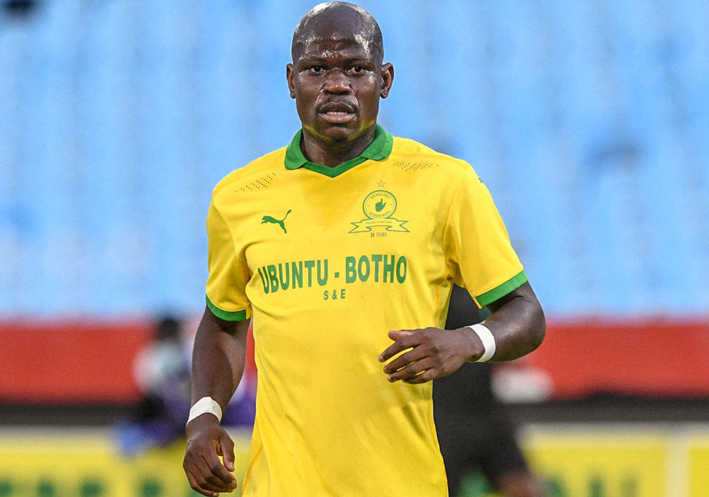 Hlompho Kekana Salary at Mamelodi Sundowns 2022