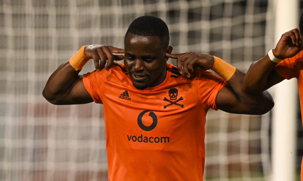 Gabadinho Mhango Salary at Orlando Pirates