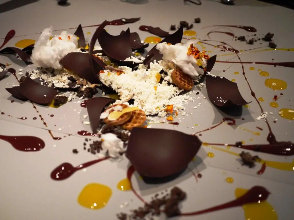 10 Most Expensive Restaurants in Chicago 2023
