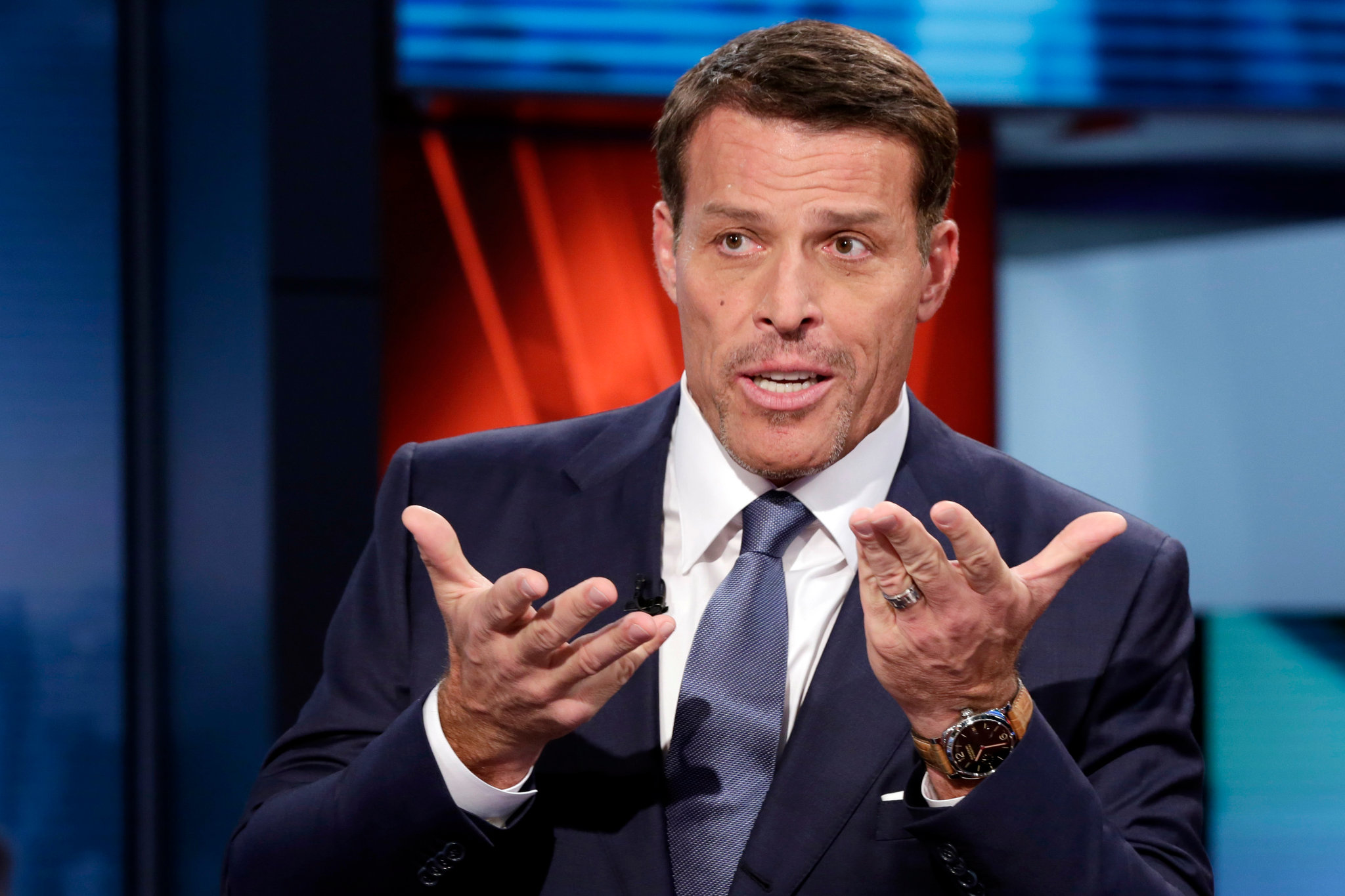 Tony Robbins Net Worth