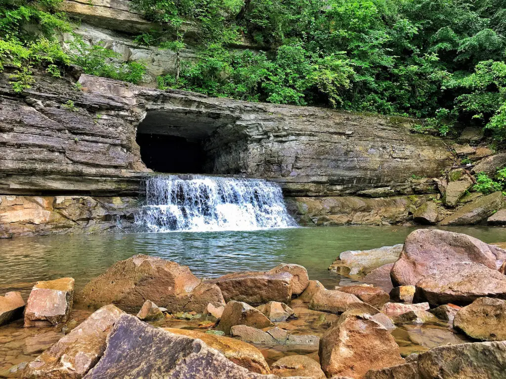 Local’s Guide to the Best Hiking Near Nashville 2023