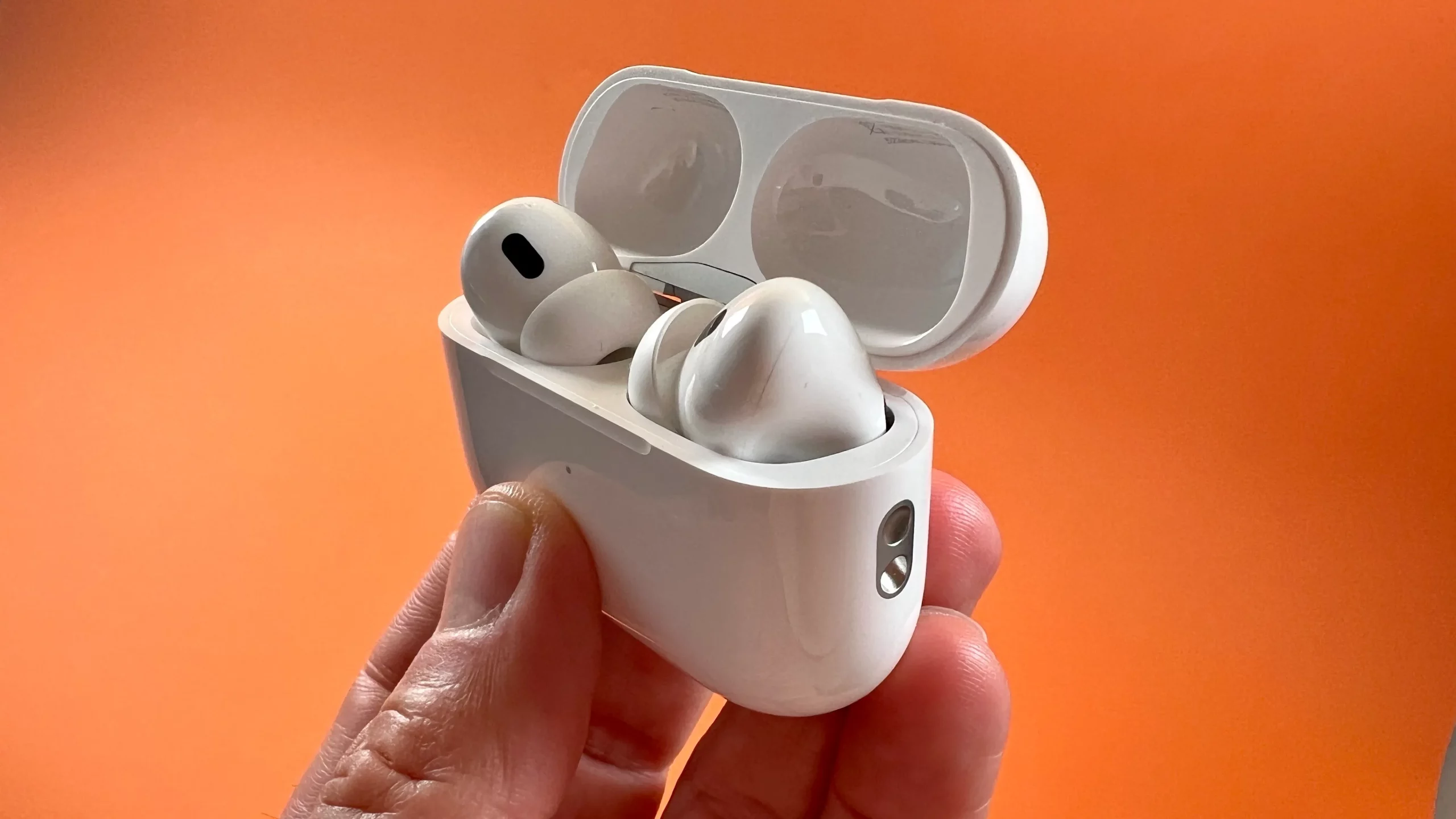 Fix One AirPod Not Working 2023