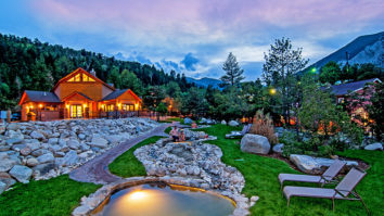 Hot Springs in Colorado to Escape the Cold This Season 2023