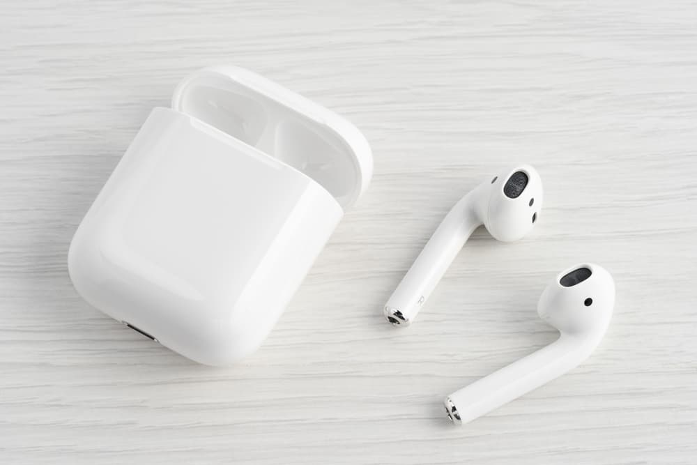  AirPod Charging Case Vs Wireless