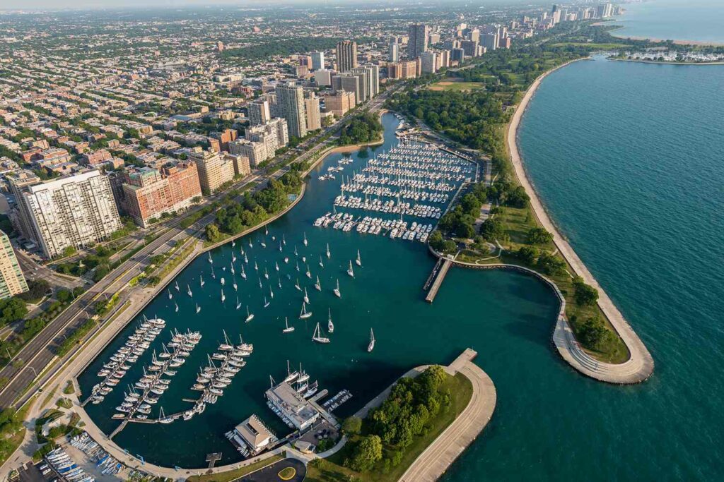Top Public Beaches in Chicago 2023