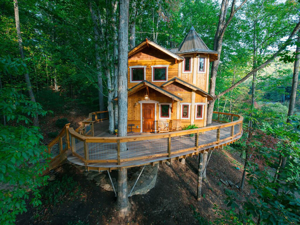 Dreamy Treehouse Rentals in North Carolina