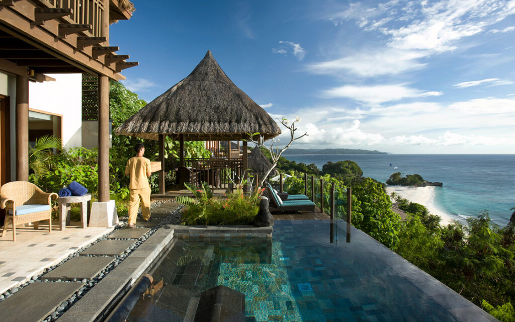most-luxurious-resorts-in-the-philippines