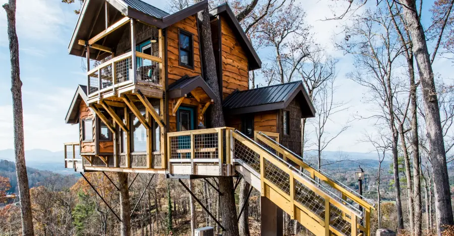 Dreamy Treehouse Rentals in North Carolina