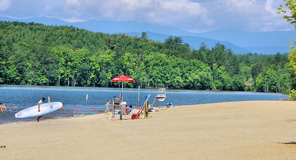 beautiful-lakes-near-charlotte-nc