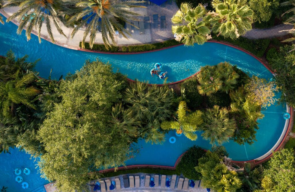 resorts-with-lazy-rivers-in-florida