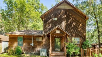 Best Lake House Rentals in the USA