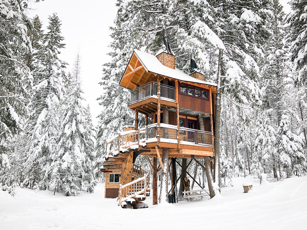 most-dreamy-treehouse-airbnbs-in-the-united-states