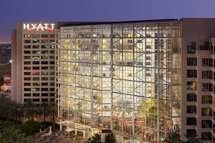 hotels-near-disneyland-with-free-shuttles-or-no-transport-needed