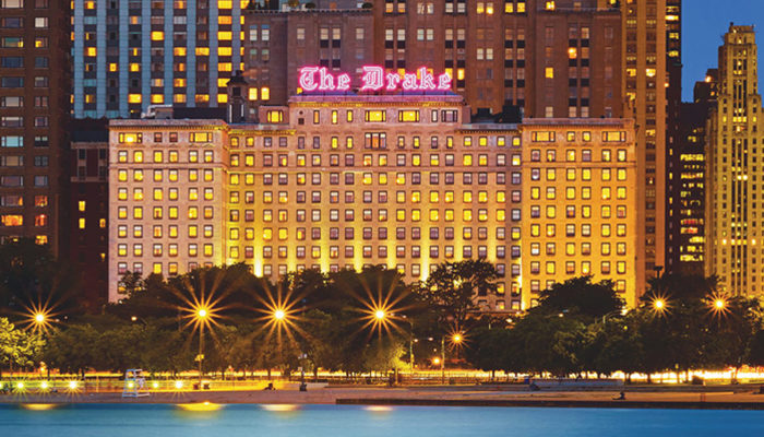 chicago-hotels-with-a-lake-view