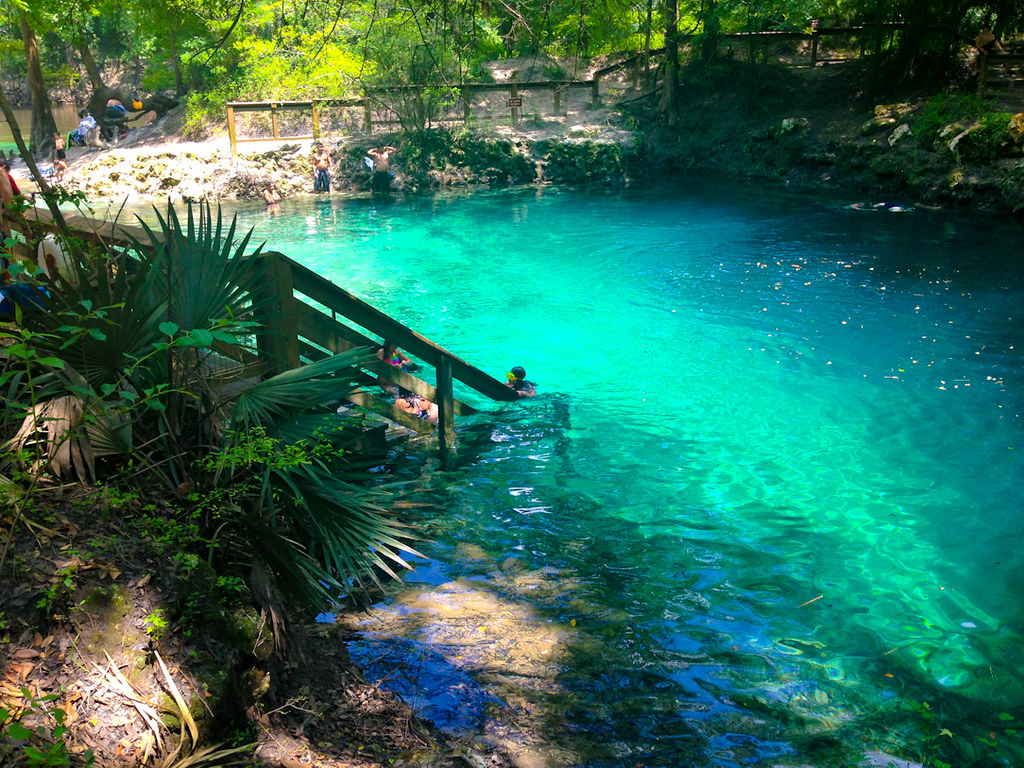 best-places-to-go-tubing-in-florida