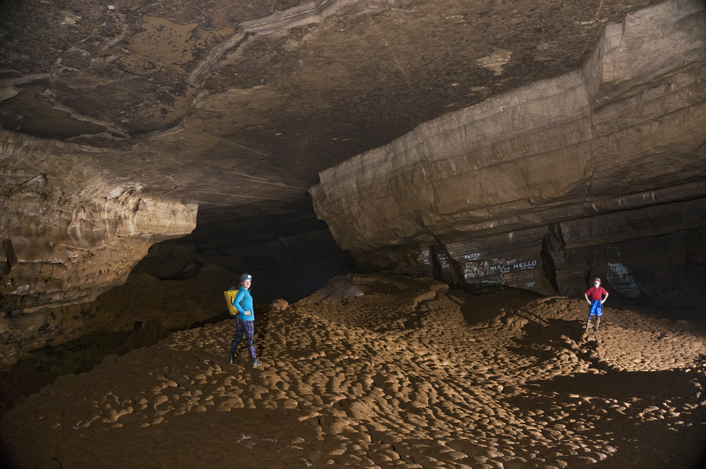 beautiful-georgia-caves-caverns-to-visit