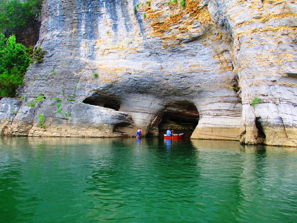 Best Cabin Vacation Destinations in the U.S