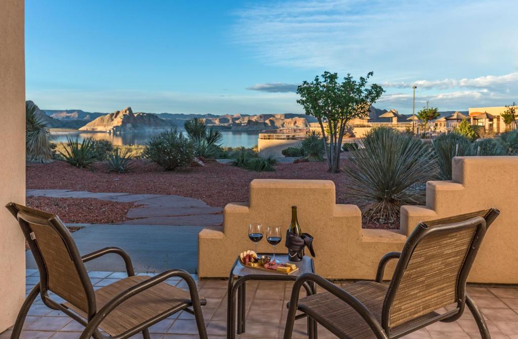 best-places-to-stay-near-lake-powell