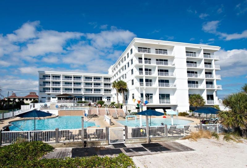 top-oceanfront-hotels-in-pensacola-beach