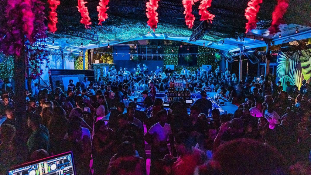 16 Best Clubs in Miami 2023