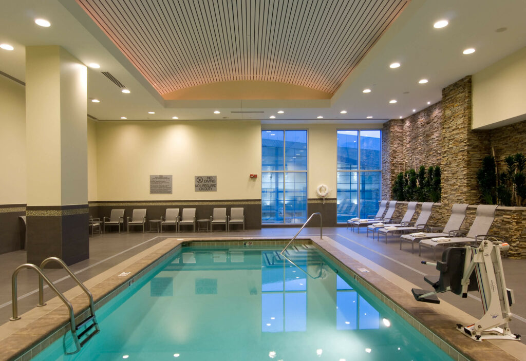 best-denver-hotels-with-indoor-swimming-pools