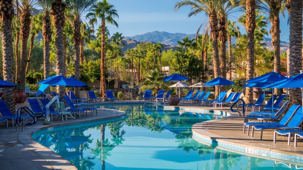 hotels-with-lazy-rivers-in-southern-california