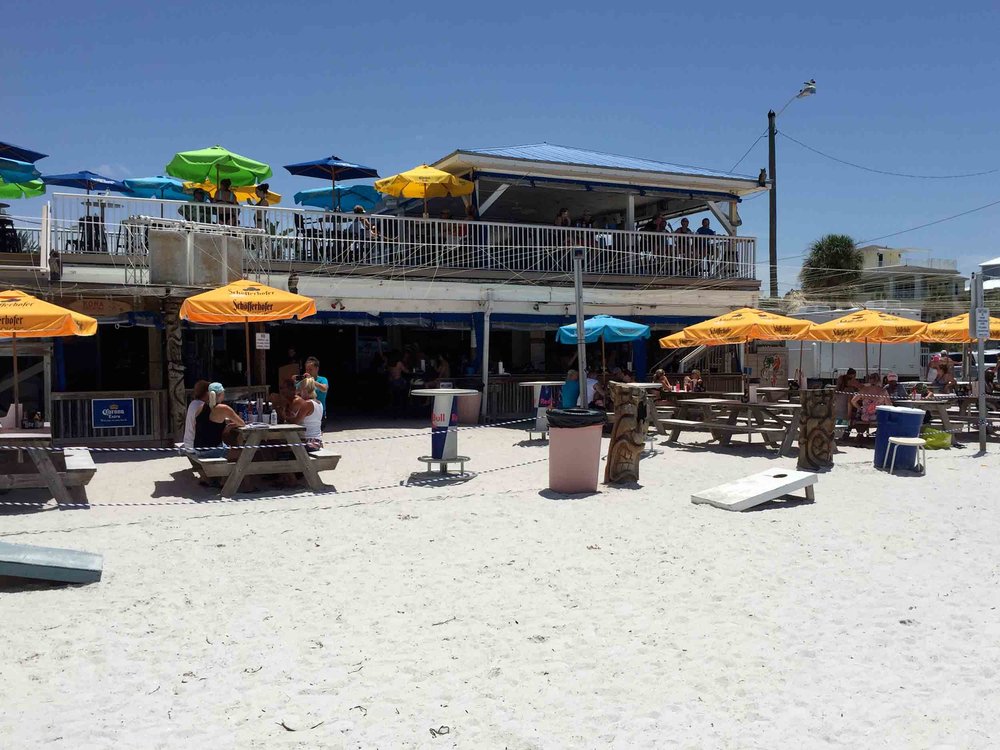 best-beachfront-restaurants-in-florida